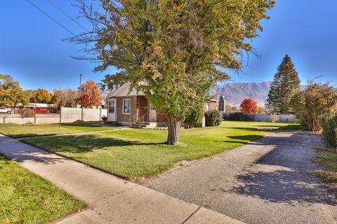 Tiny photo for 115 S 300 E, American Fork, UT 84003 (MLS # 2120719)