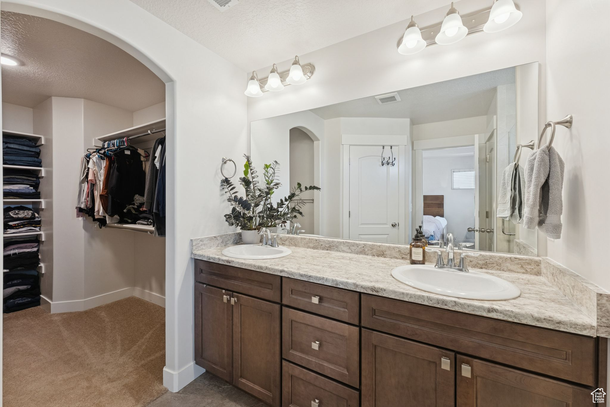 QUAILHILL AT MOUNT SARATOGA - Residential