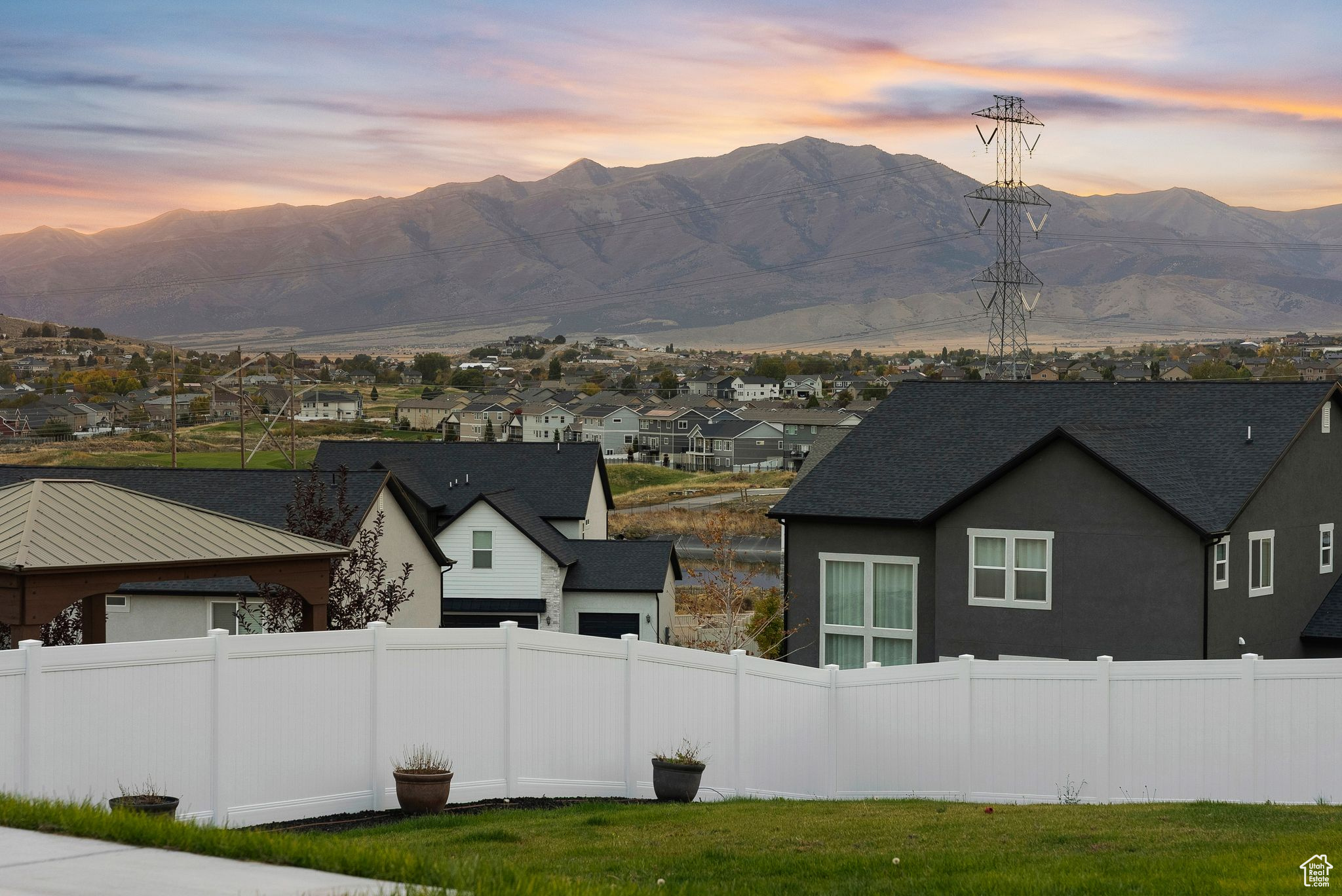 QUAILHILL AT MOUNT SARATOGA - Residential