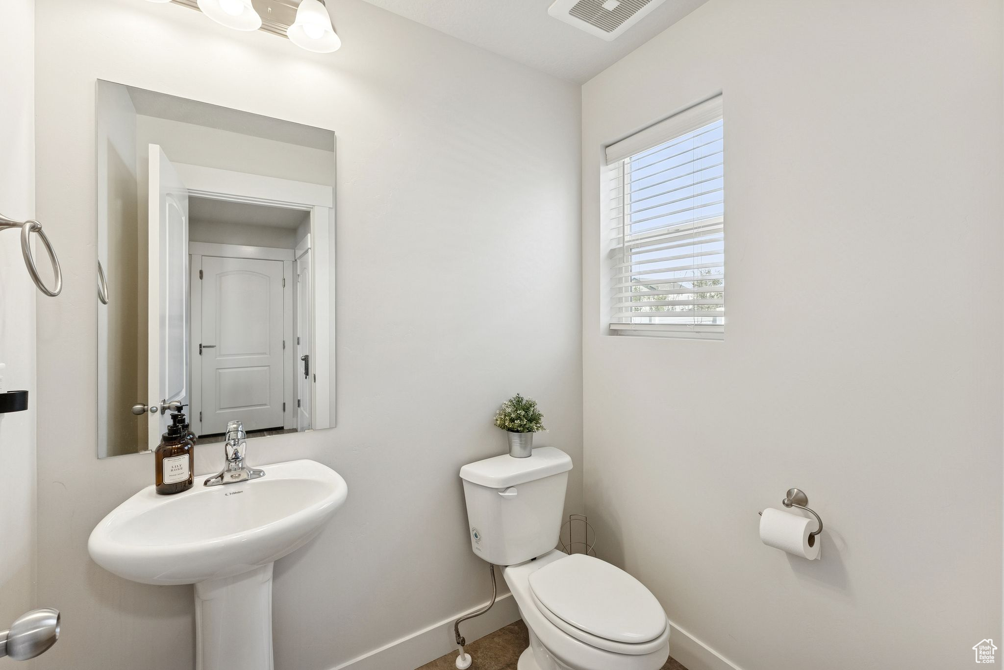 QUAILHILL AT MOUNT SARATOGA - Residential