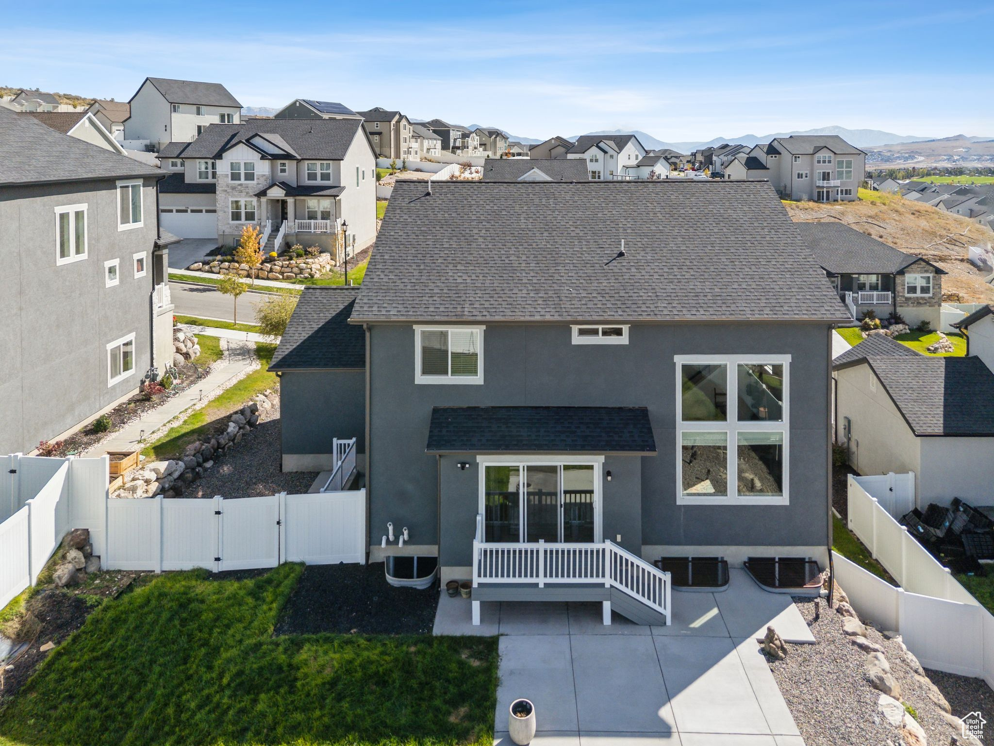 QUAILHILL AT MOUNT SARATOGA - Residential