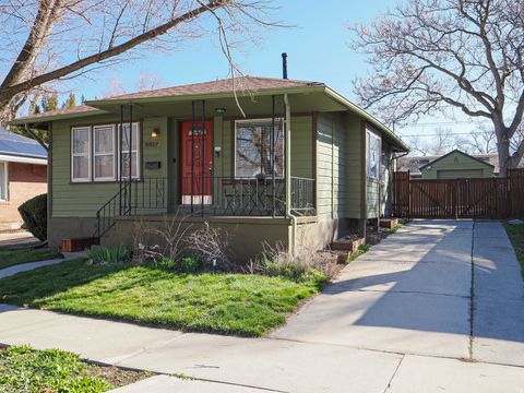 Photo of 2617 S 600 E, Salt Lake City, UT 84106 (MLS # 2142907)
