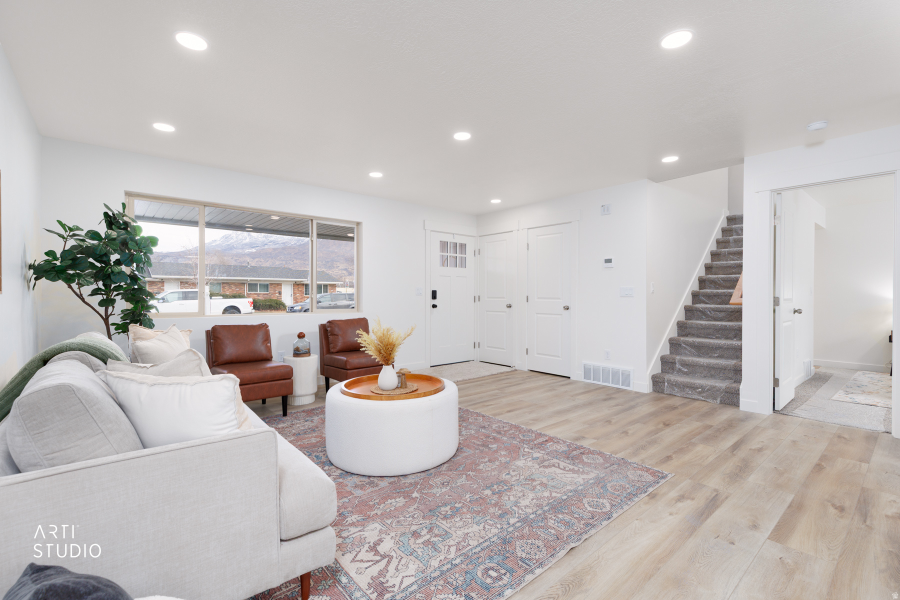 ROCKET GEM - Residential