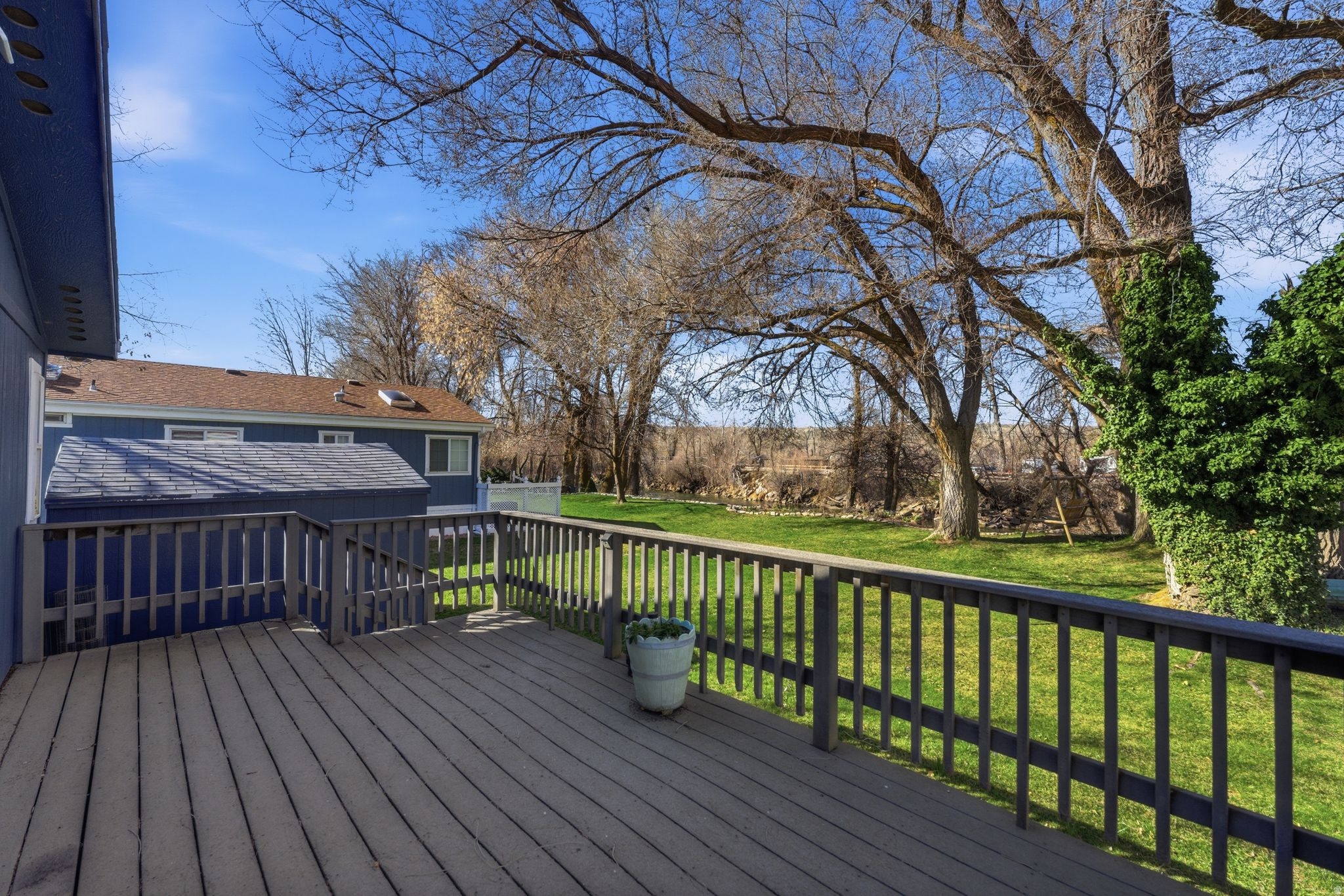 COTTONWOOD ESTATES - Residential