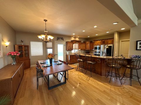 Tiny photo for 395 S 200 E, Willard, UT 84340 (MLS # 2146581)