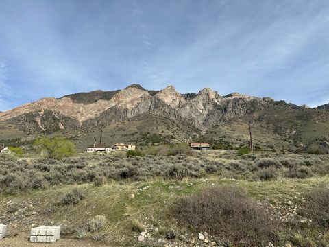 Tiny photo for 395 S 200 E, Willard, UT 84340 (MLS # 2146581)