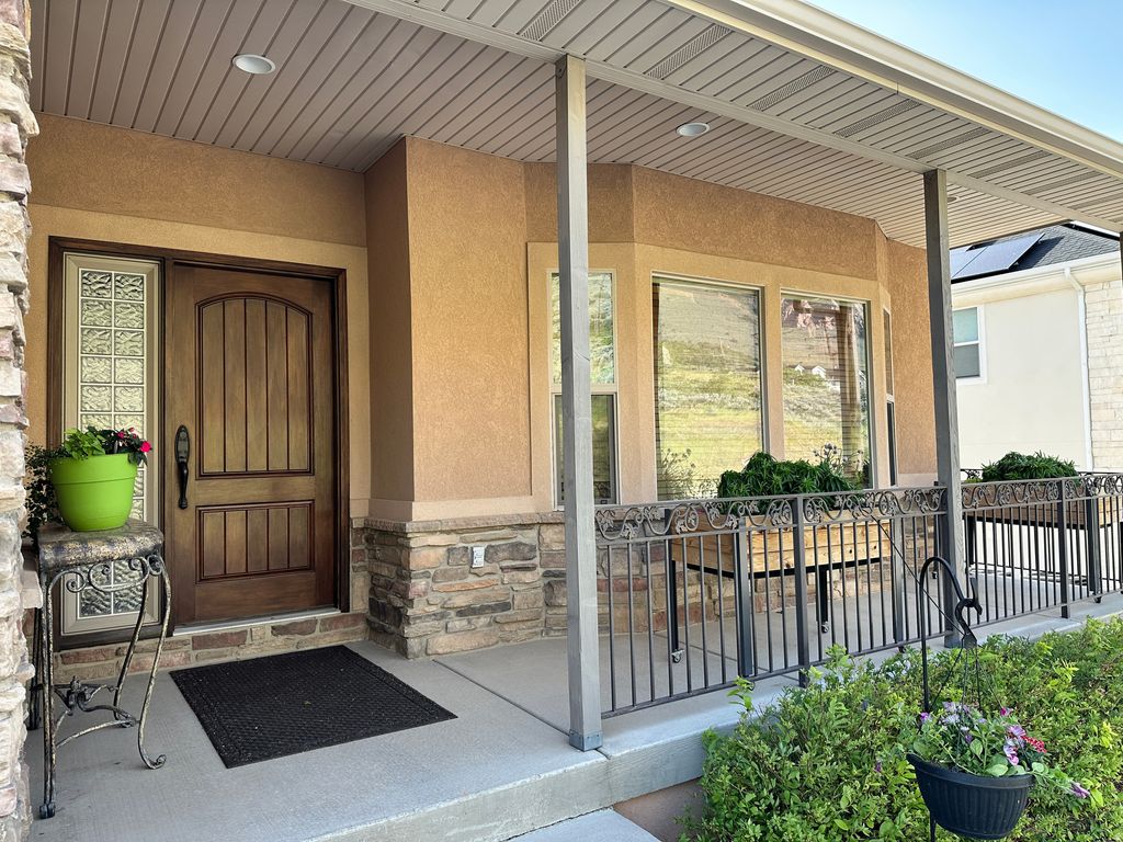 Photo of 395 S 200 E, Willard, UT 84340 (MLS # 2146581)