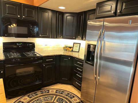 Tiny photo for 395 S 200 E, Willard, UT 84340 (MLS # 2146581)
