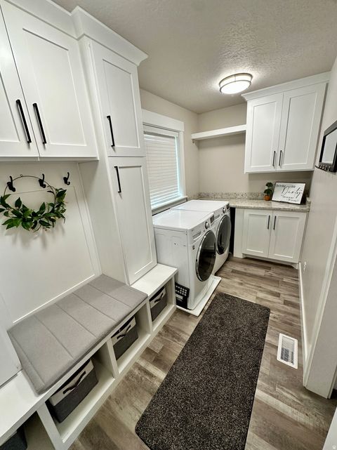 Tiny photo for 362 S 800 E, Spanish Fork, UT 84660 (MLS # 2155481)