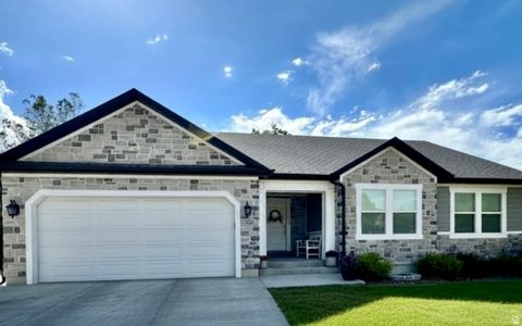 Photo of 362 S 800 E, Spanish Fork, UT 84660 (MLS # 2155481)