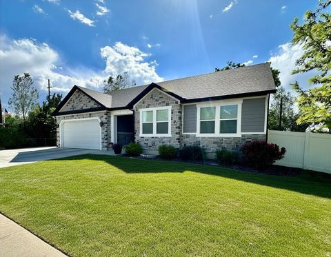 Tiny photo for 362 S 800 E, Spanish Fork, UT 84660 (MLS # 2155481)