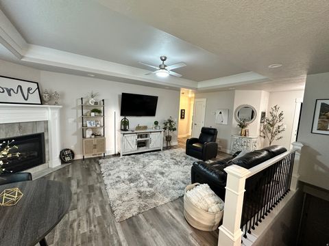 Tiny photo for 362 S 800 E, Spanish Fork, UT 84660 (MLS # 2155481)
