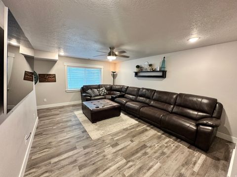 Tiny photo for 362 S 800 E, Spanish Fork, UT 84660 (MLS # 2155481)