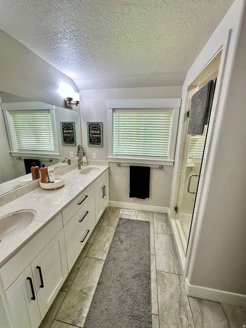 Tiny photo for 362 S 800 E, Spanish Fork, UT 84660 (MLS # 2155481)