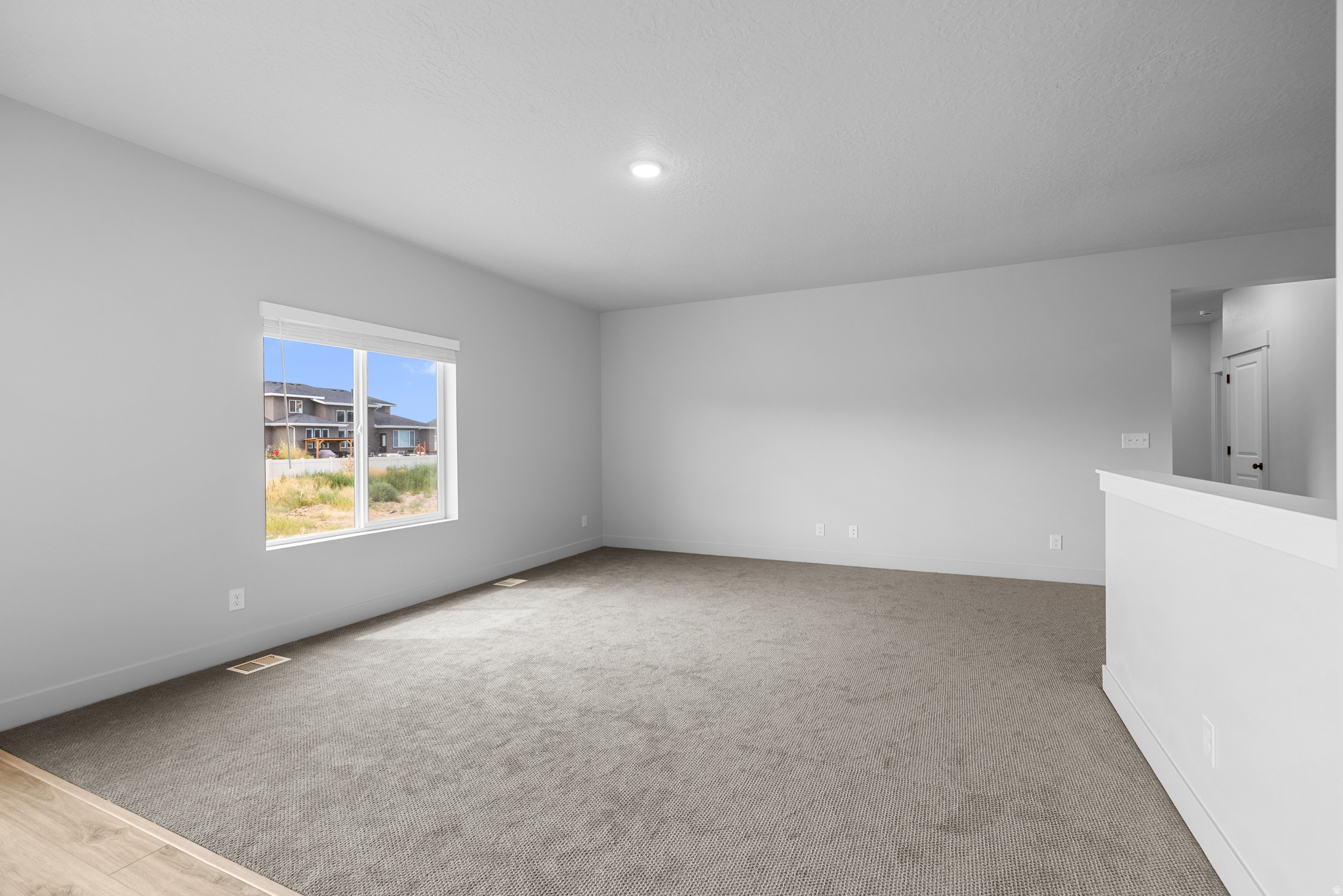 SUMMIT RIDGE THE HILLS - Residential