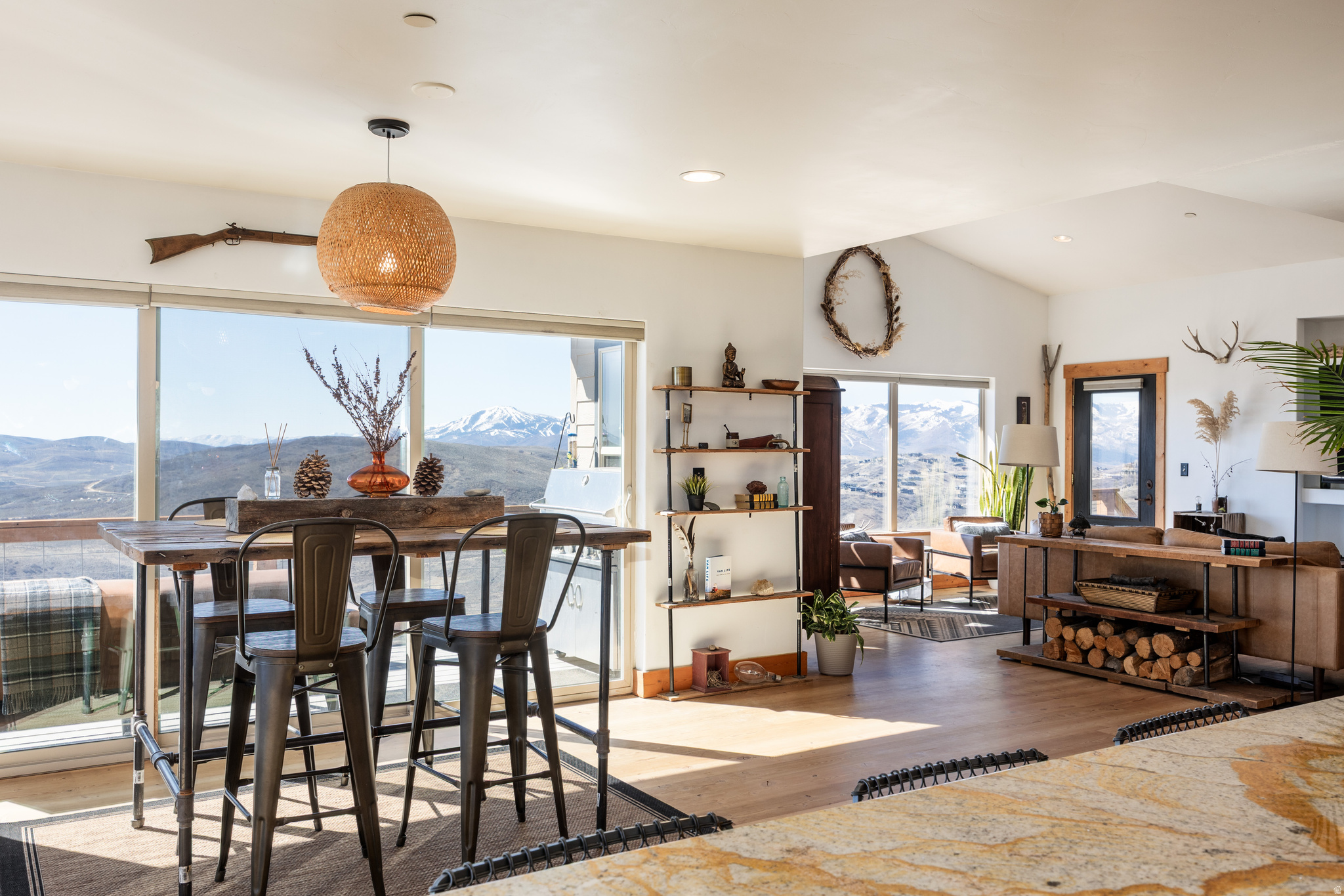 ROCKPORT ESTATES - Residential