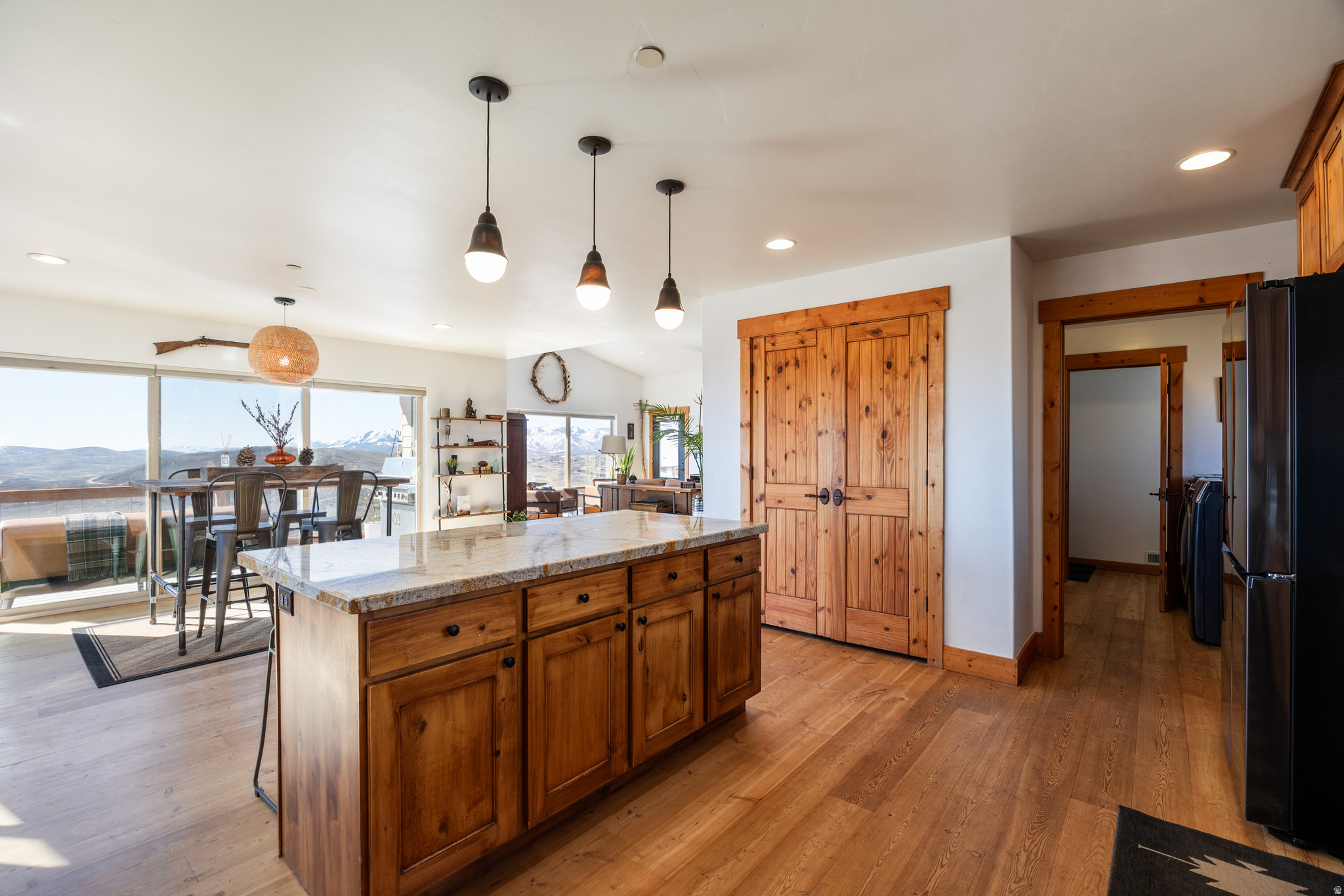 ROCKPORT ESTATES - Residential