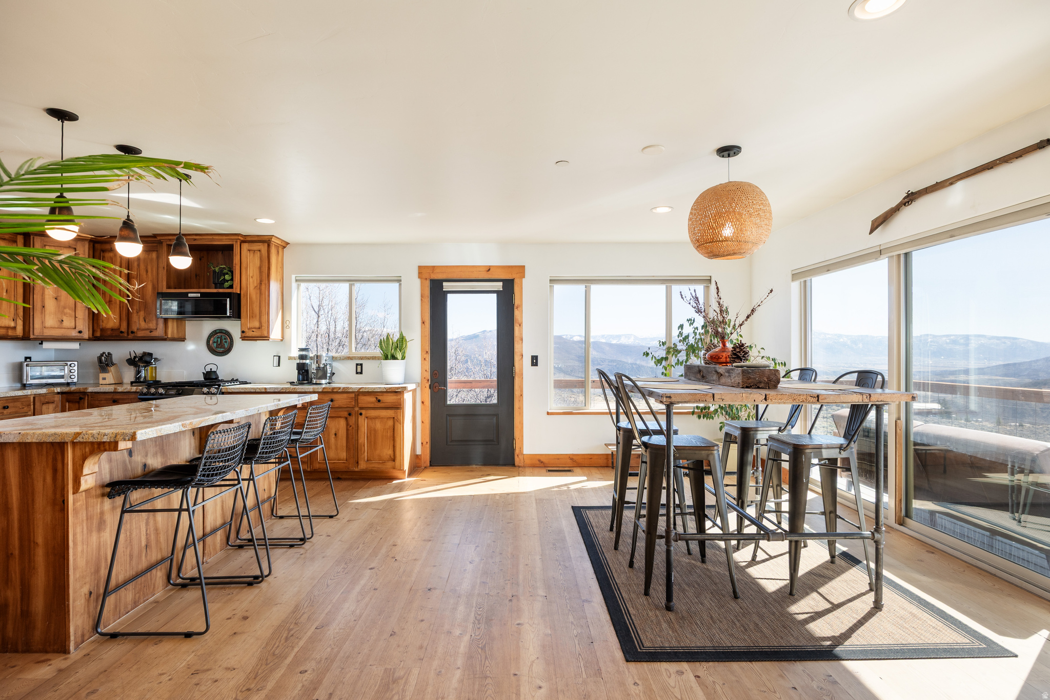 ROCKPORT ESTATES - Residential