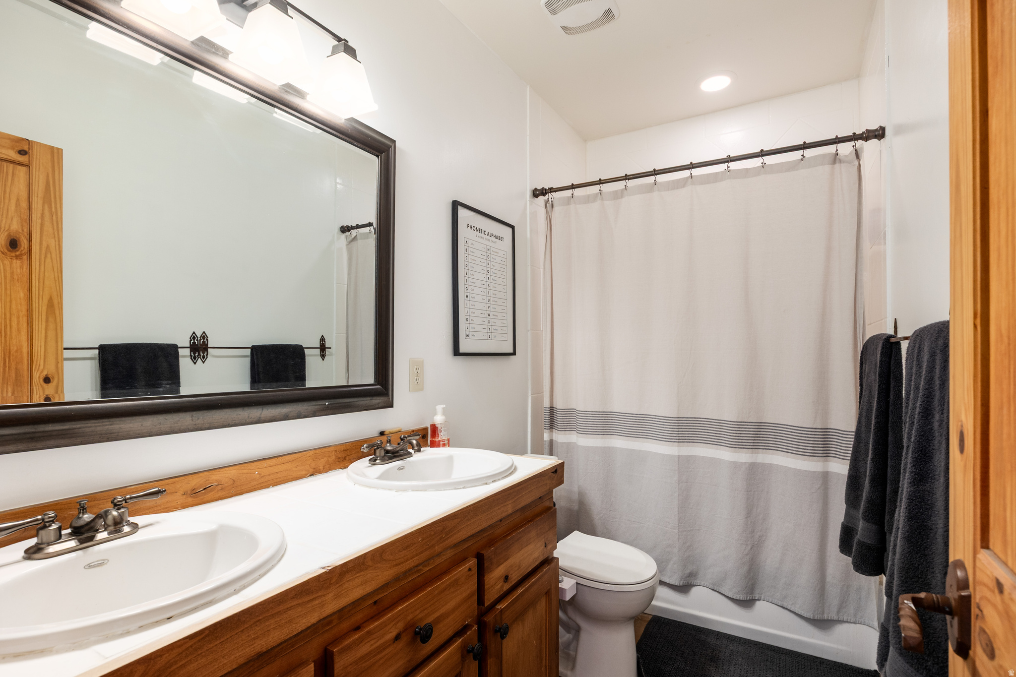 ROCKPORT ESTATES - Residential