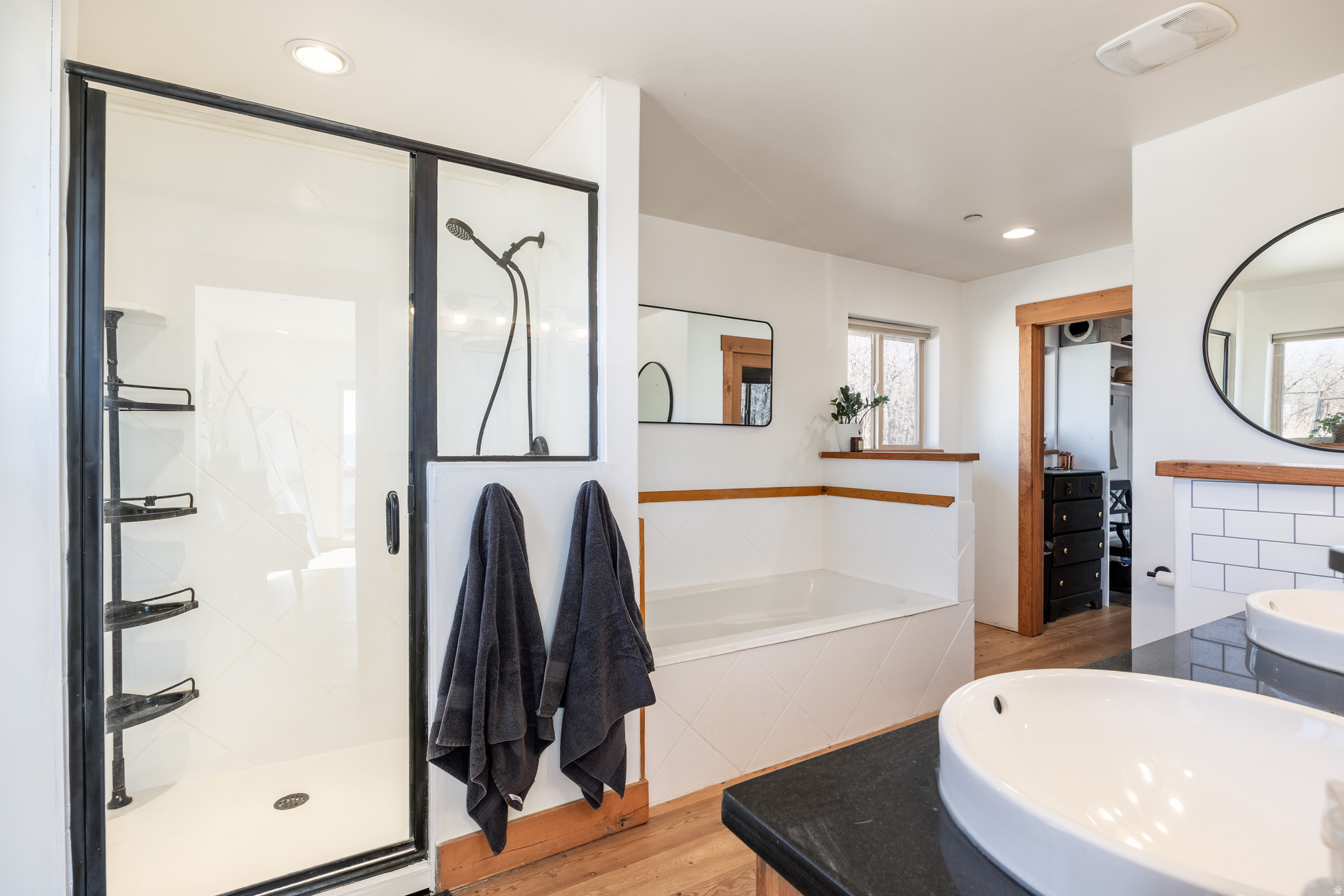 ROCKPORT ESTATES - Residential