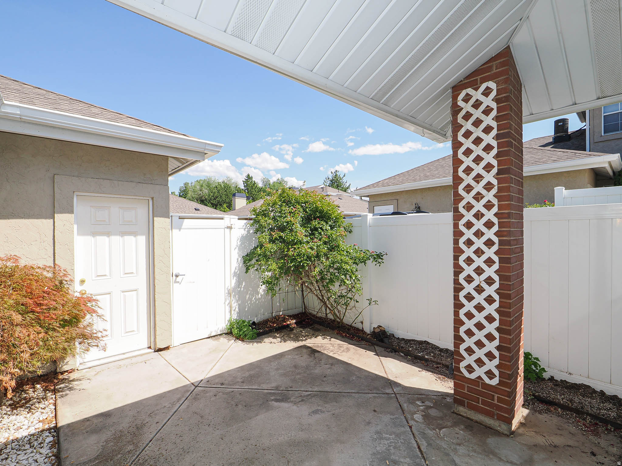 FAIR MEADOWS - Residential