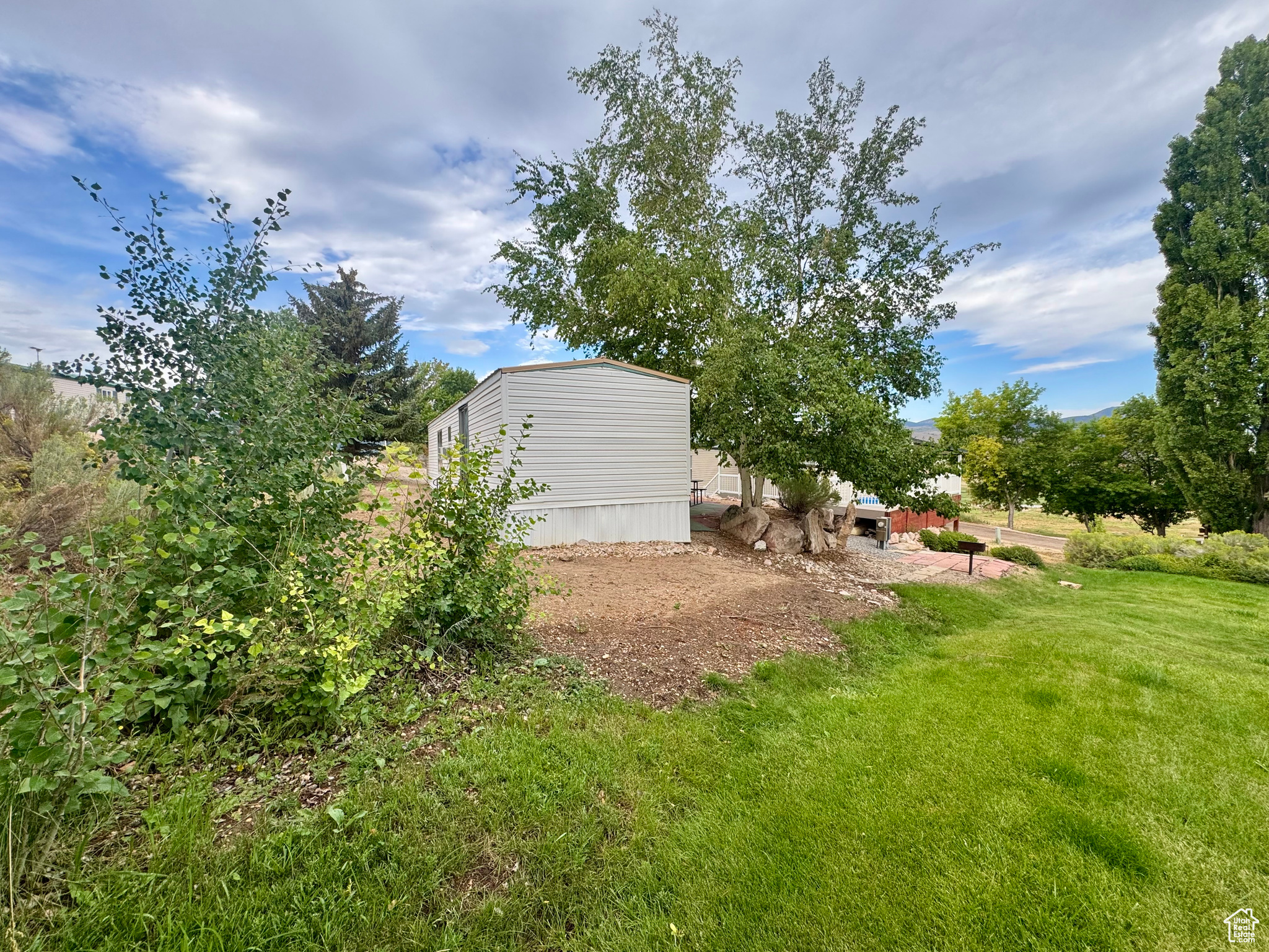 SWEETWATER PARK TRAILER & CAMPER PARK - Residential