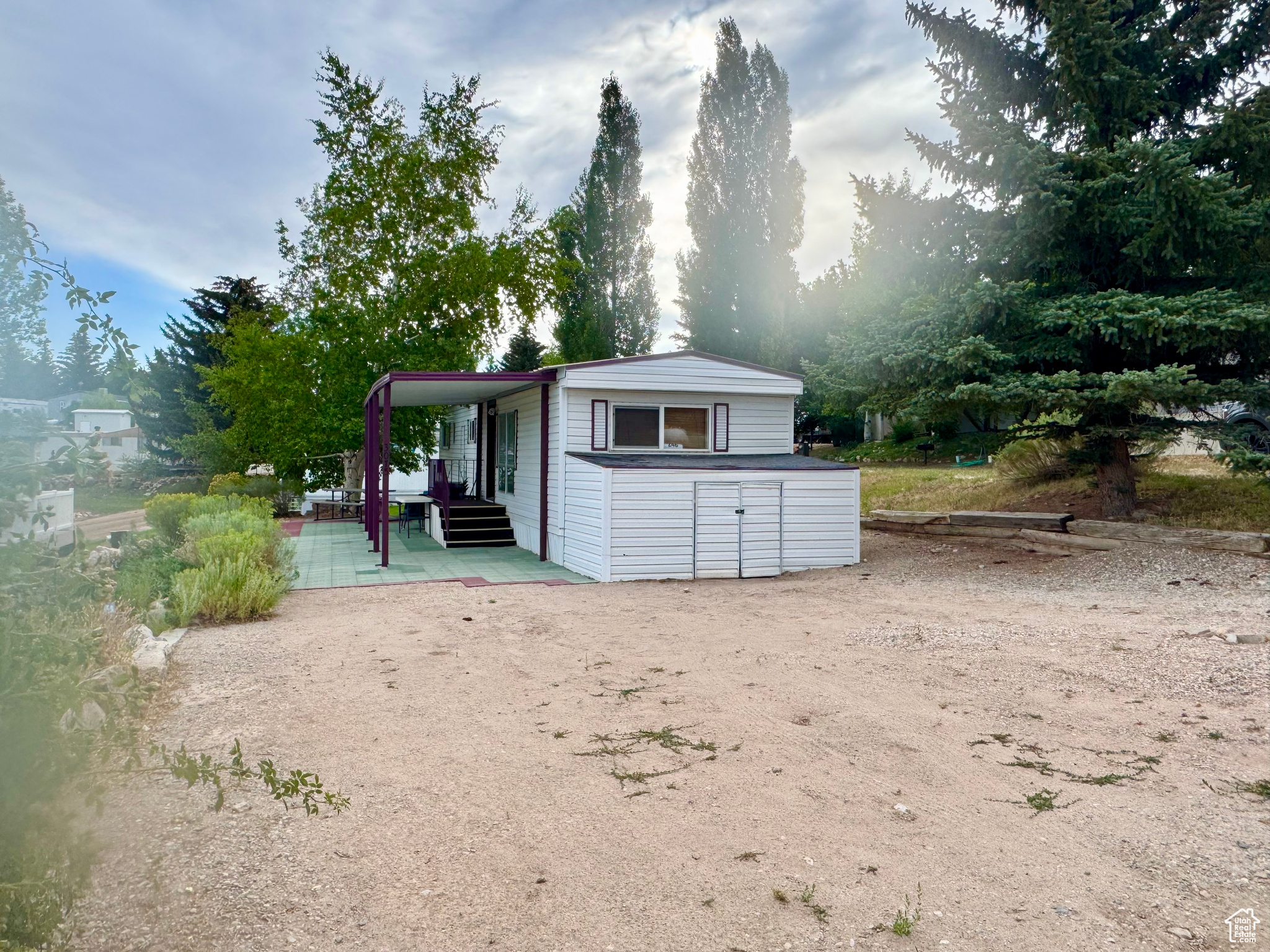 SWEETWATER PARK TRAILER & CAMPER PARK - Residential