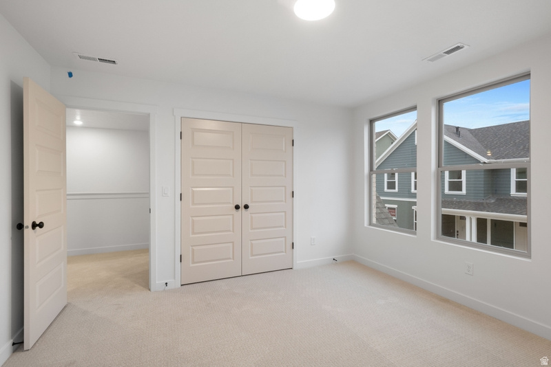 DAYBREAK - Residential Income