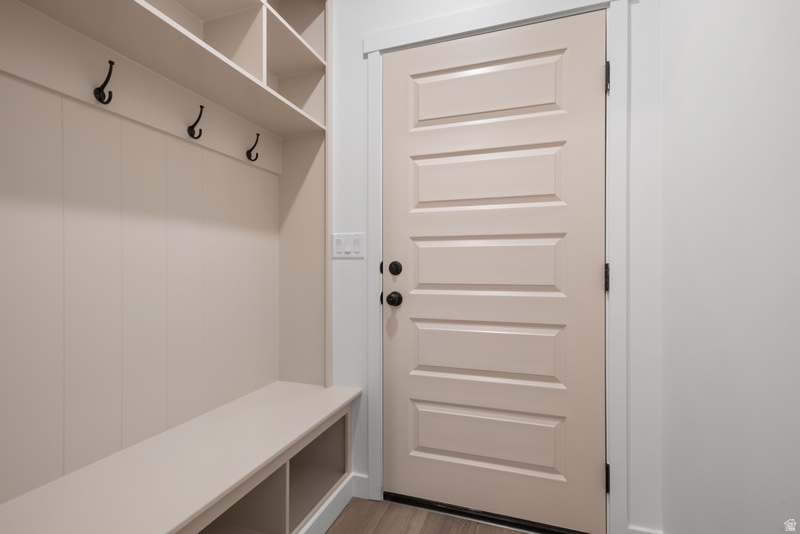 DAYBREAK - Residential Income