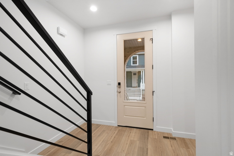 DAYBREAK - Residential Income