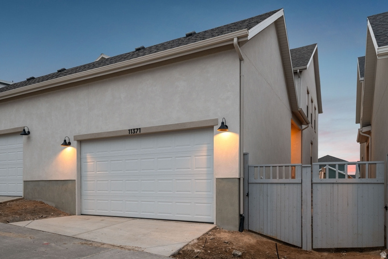 DAYBREAK - Residential Income