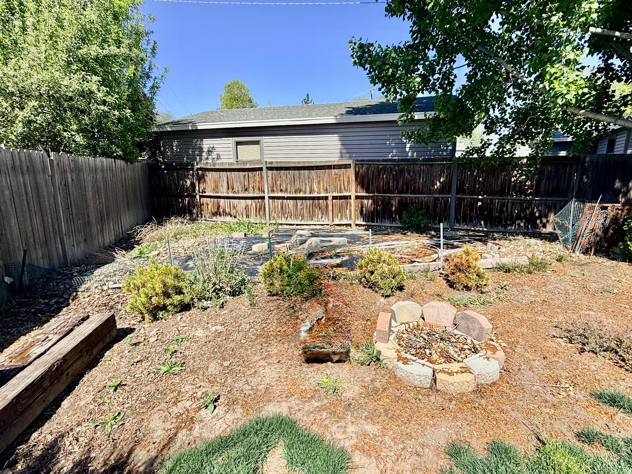 MEADOWS - Residential