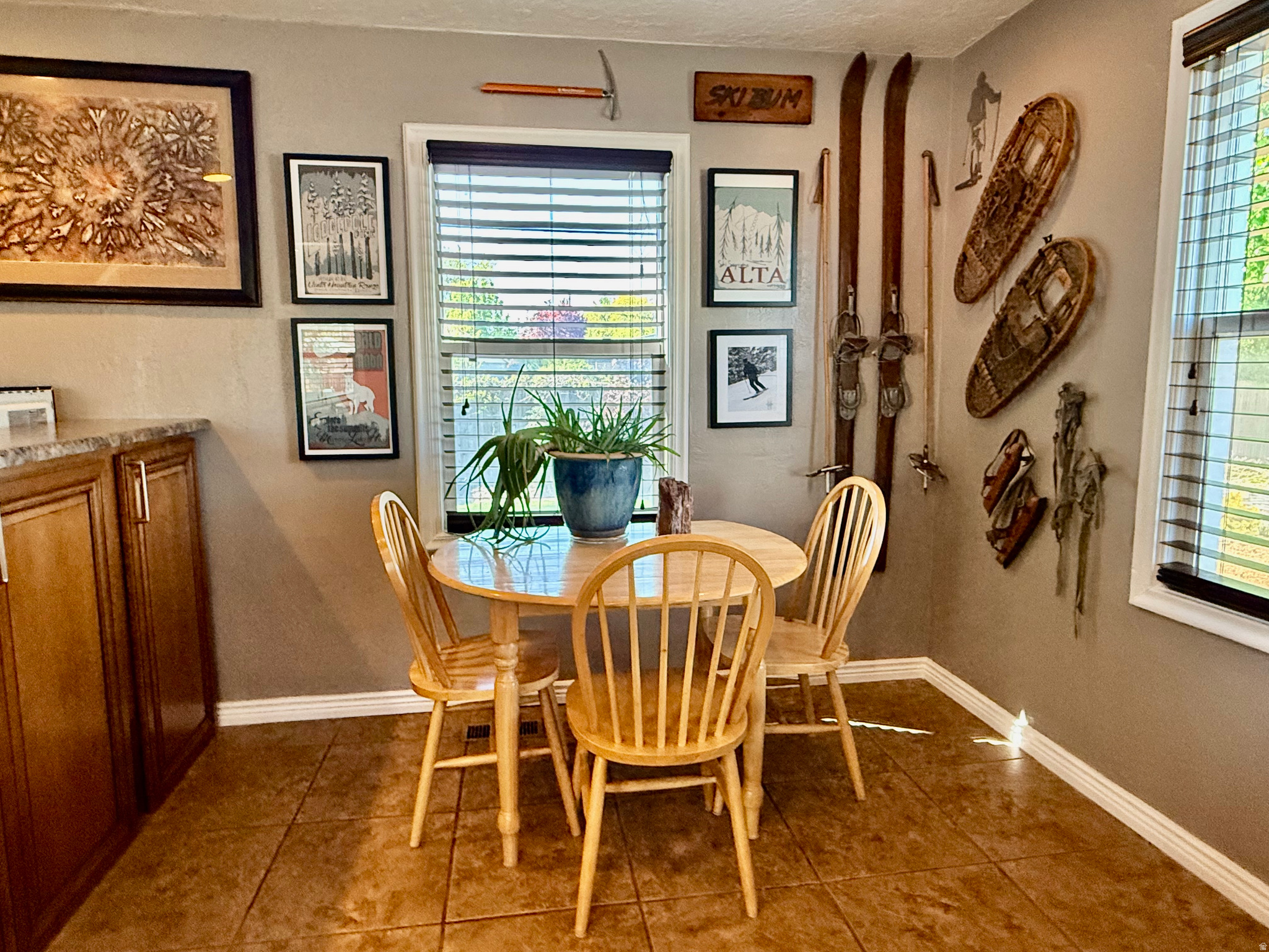 MEADOWS - Residential