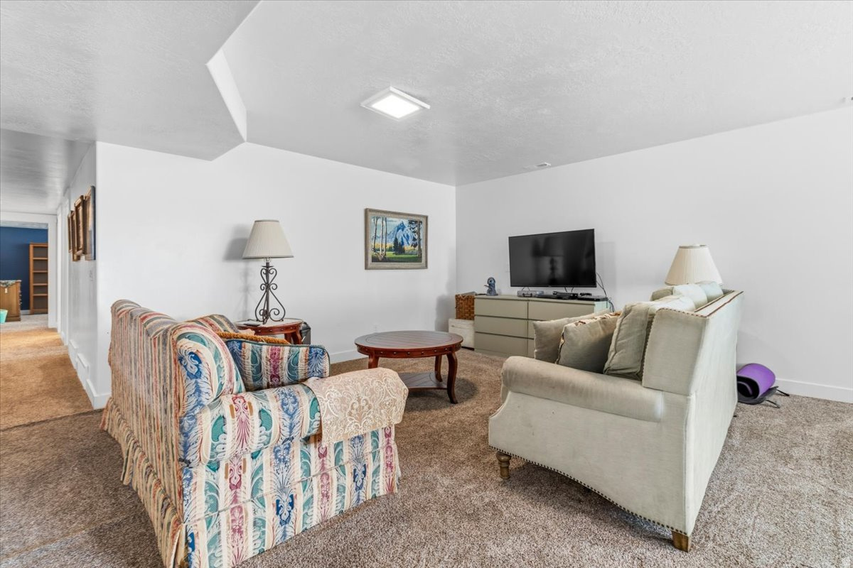 SHINGLE MILL SUBDIVISION - Residential