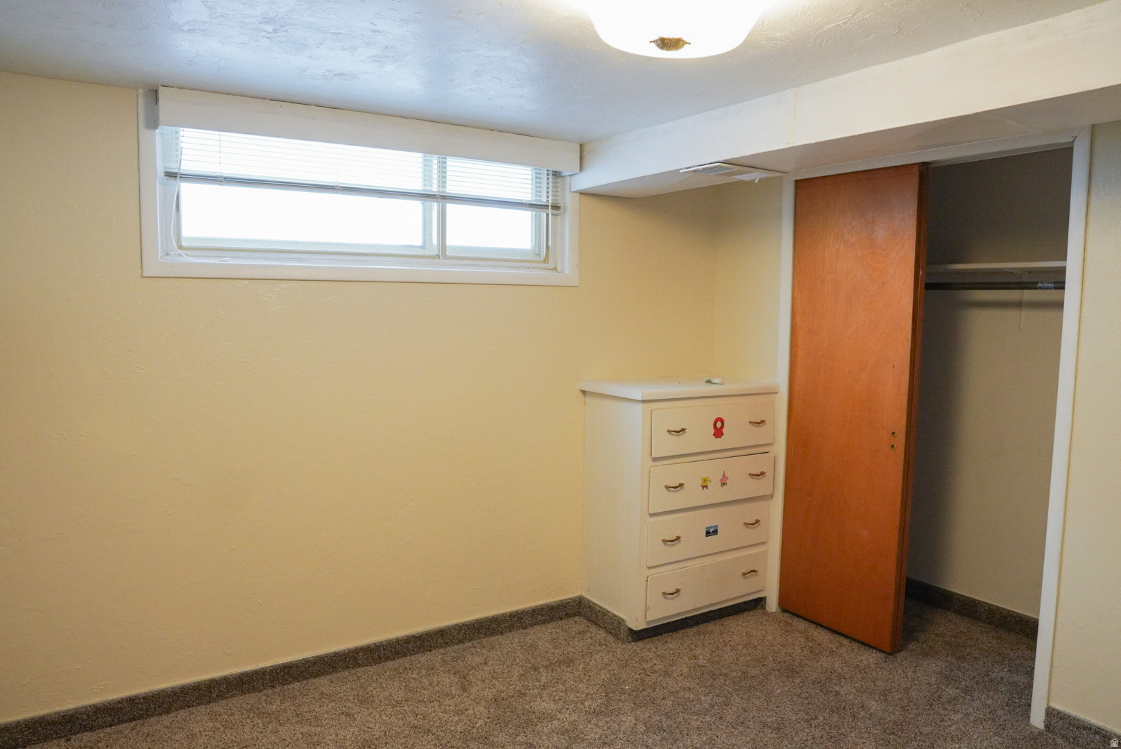 MOUNTAIN VIEW #1 - Residential