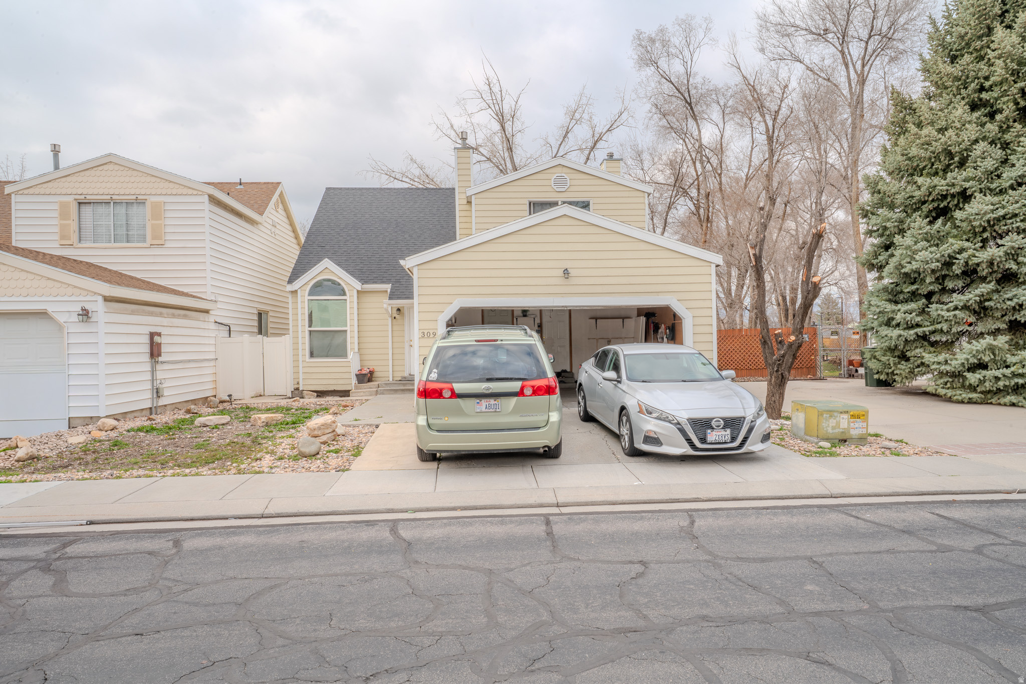 PARK CREEKE - Residential