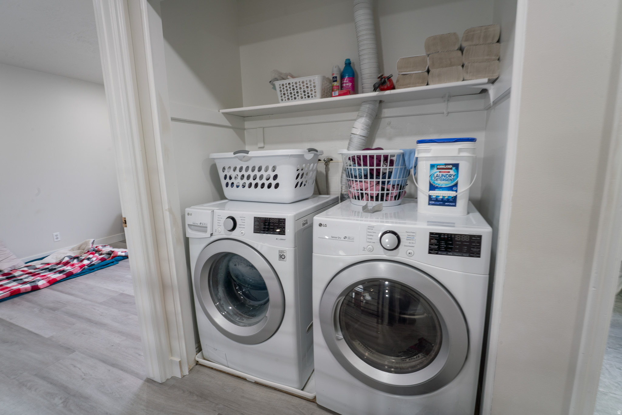 PARK CREEKE - Residential