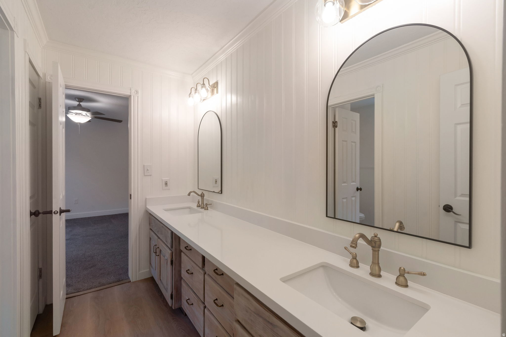 RIVER EDGE - Residential