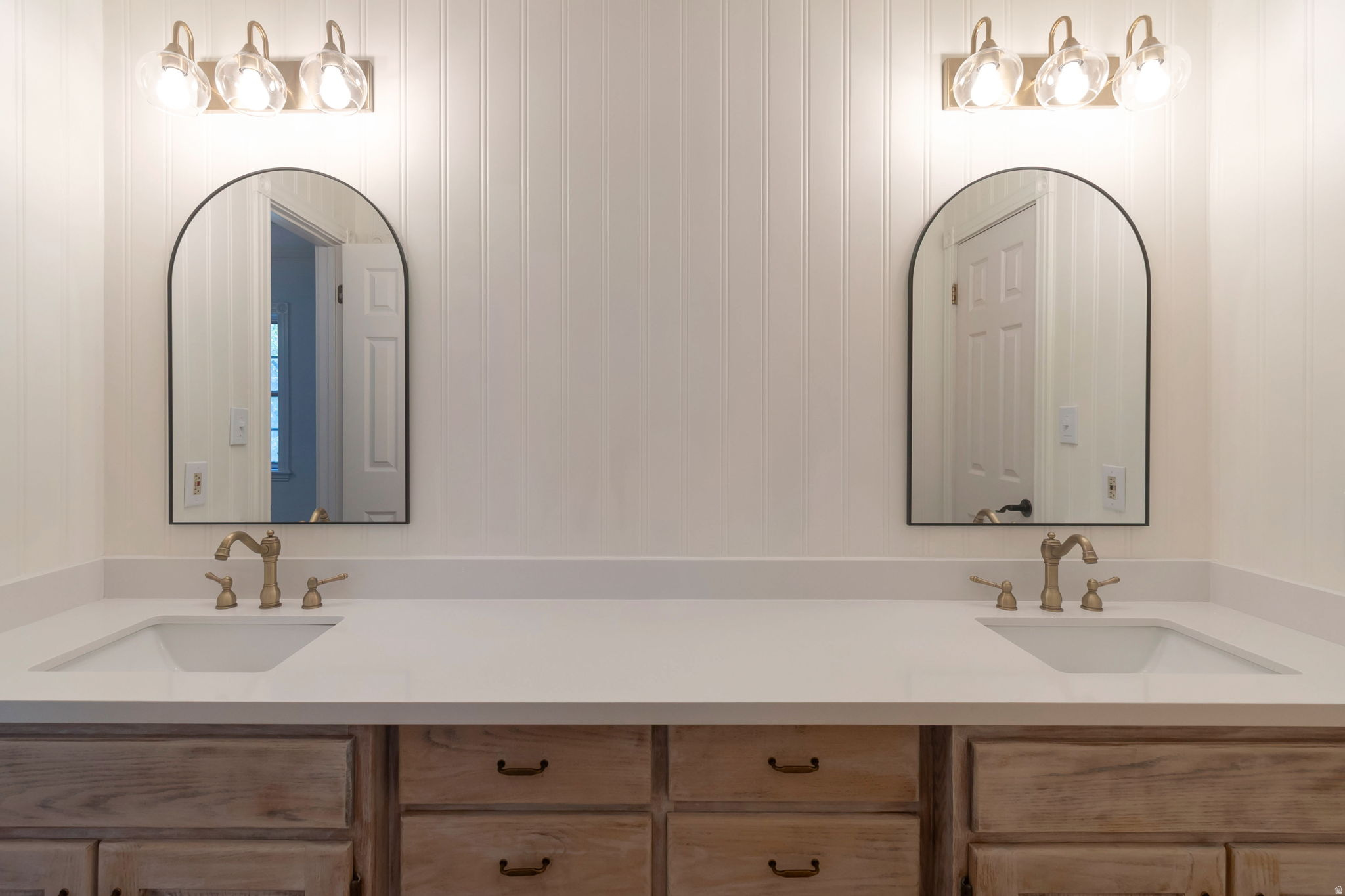 RIVER EDGE - Residential