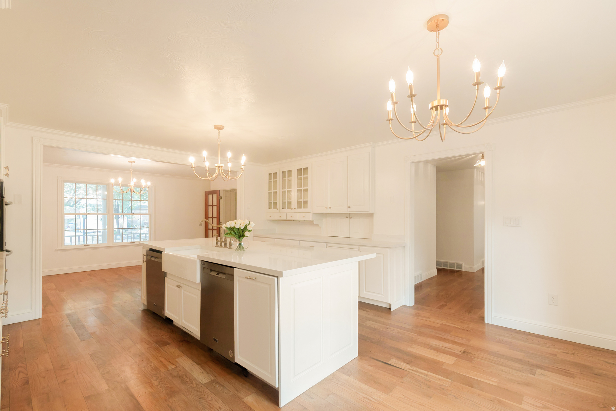 RIVER EDGE - Residential