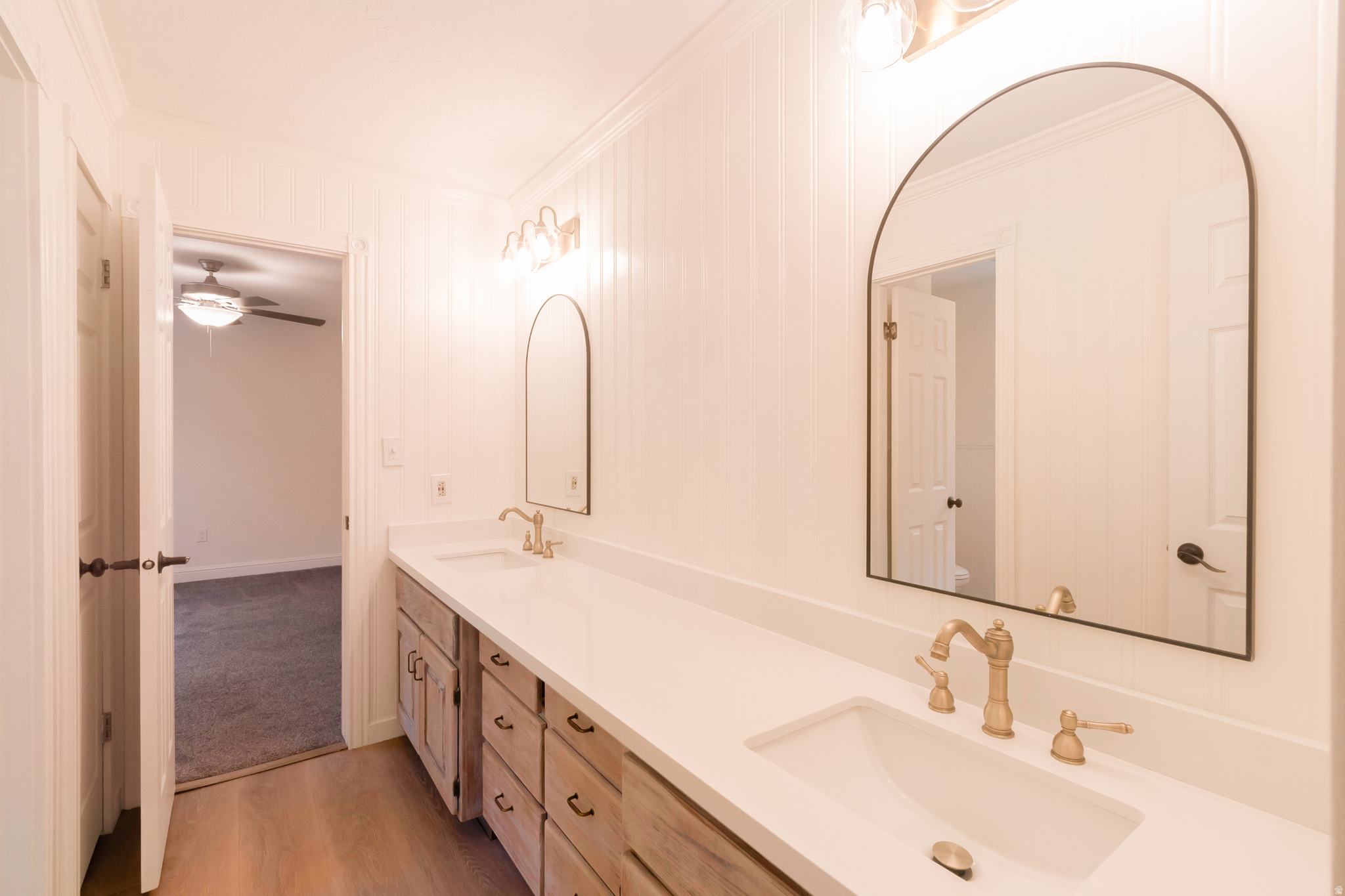 RIVER EDGE - Residential