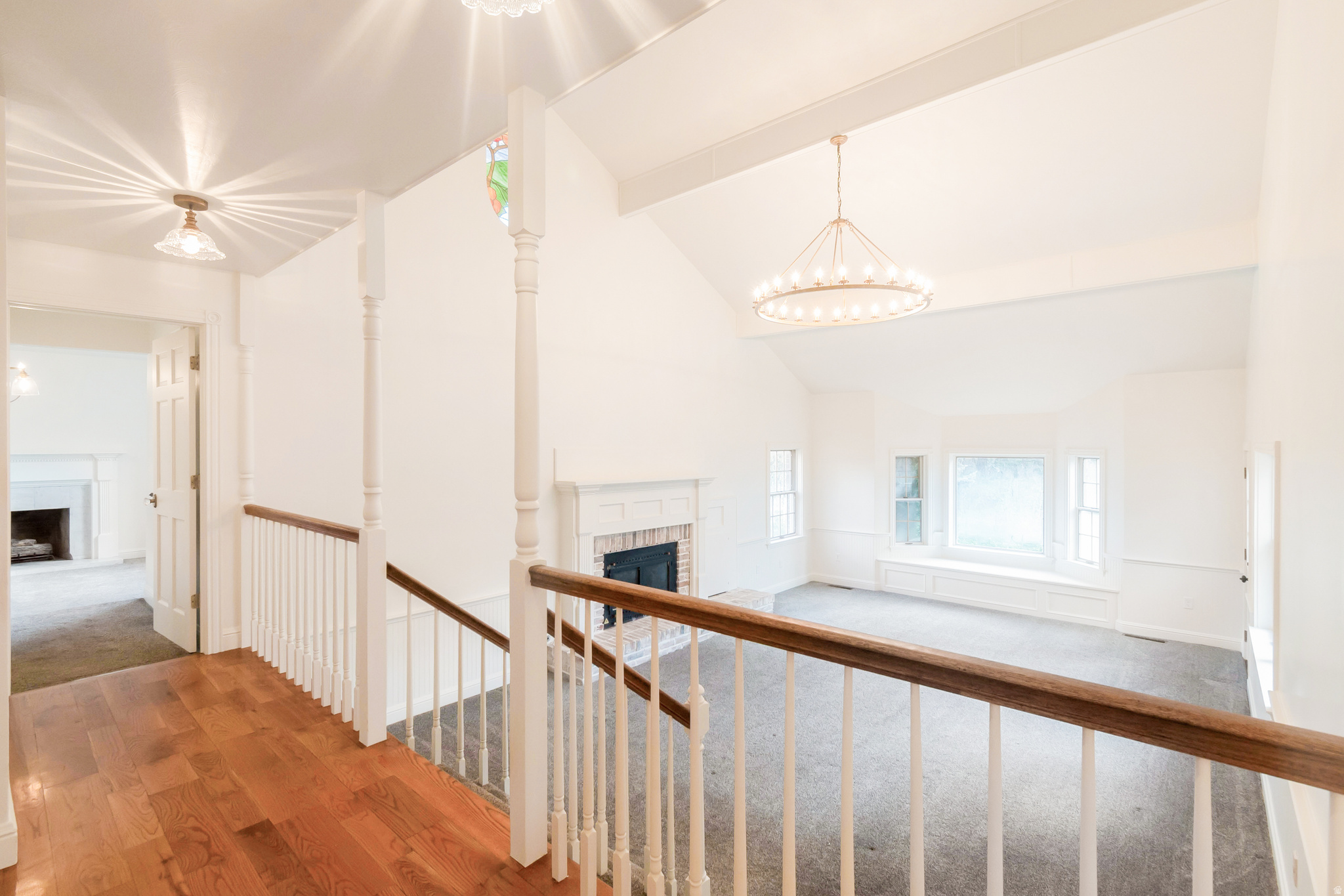 RIVER EDGE - Residential