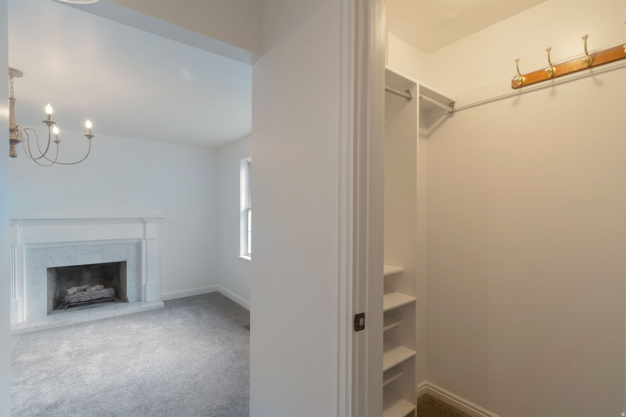 RIVER EDGE - Residential