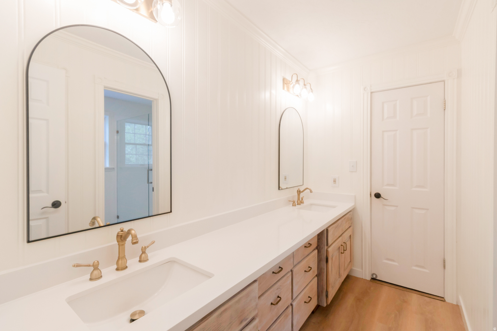 RIVER EDGE - Residential