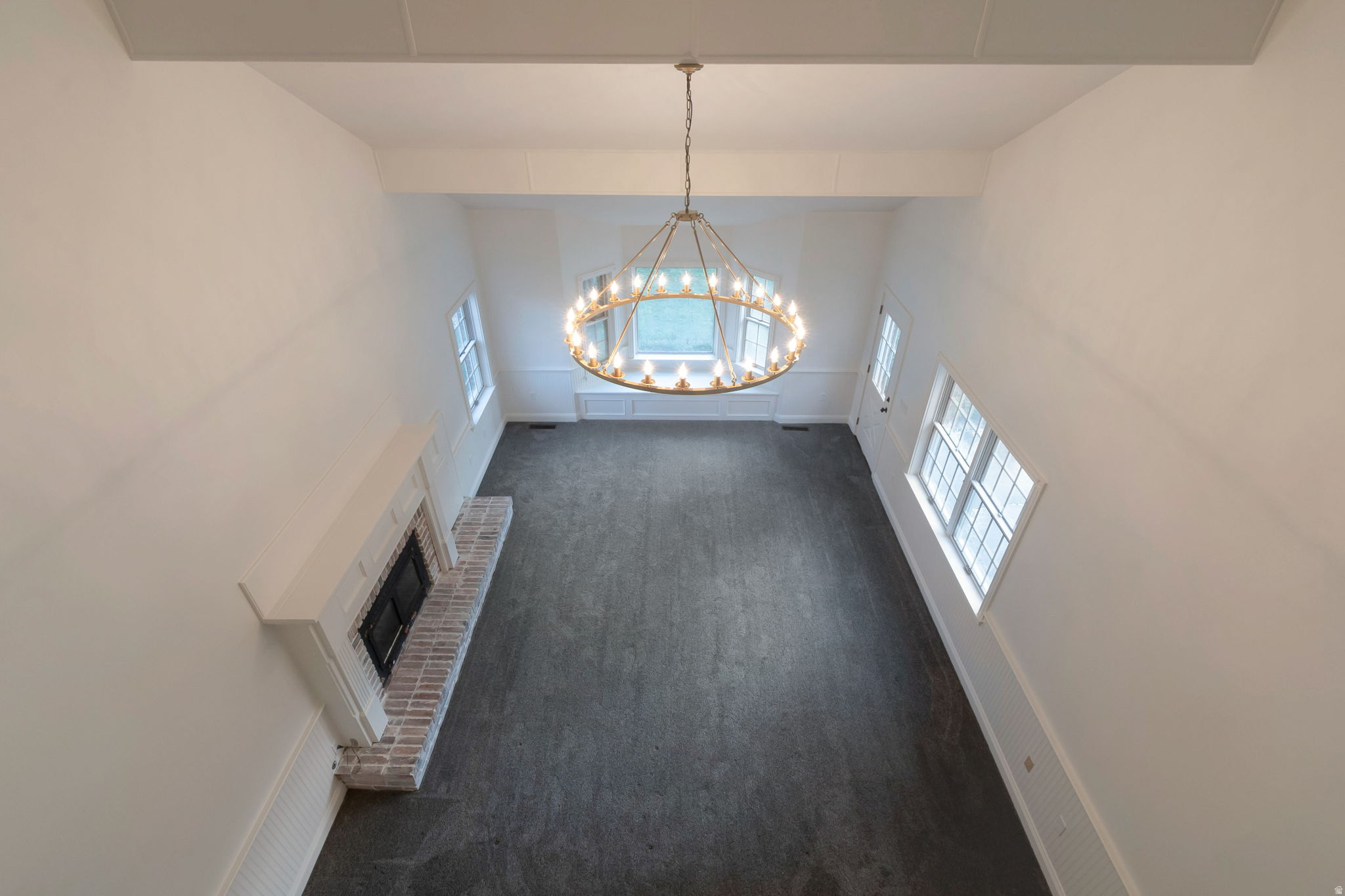 RIVER EDGE - Residential