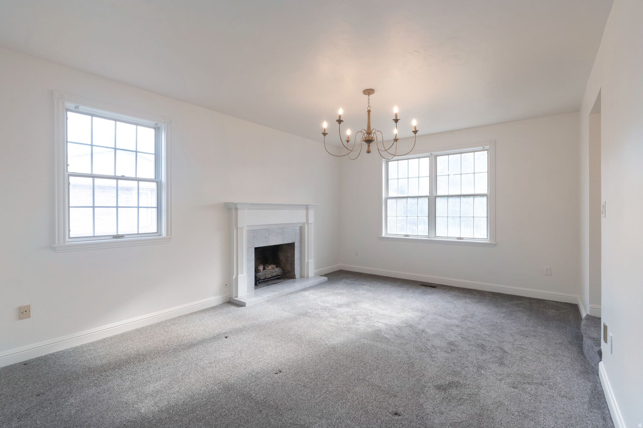 RIVER EDGE - Residential