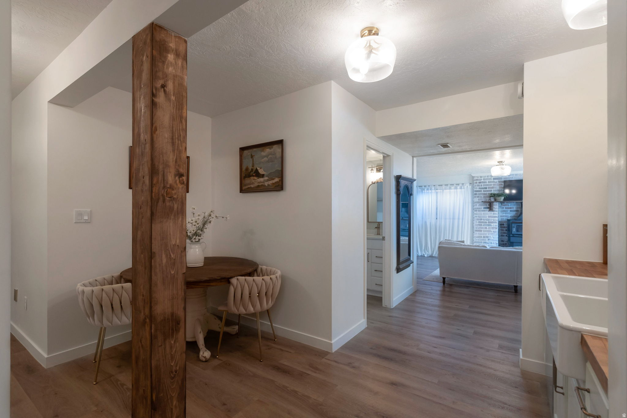 RIVER EDGE - Residential