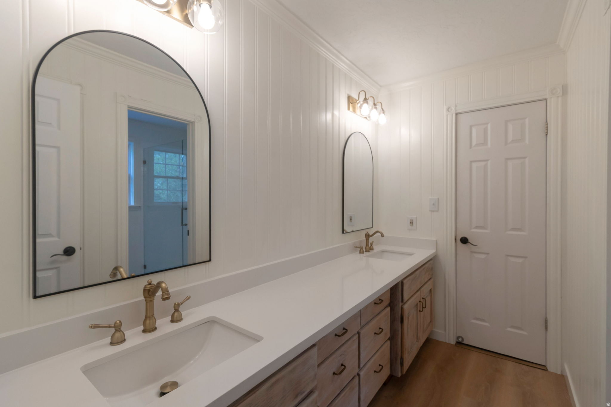 RIVER EDGE - Residential