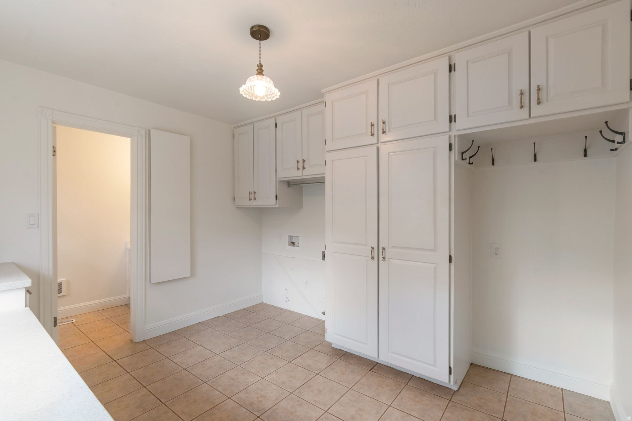 RIVER EDGE - Residential