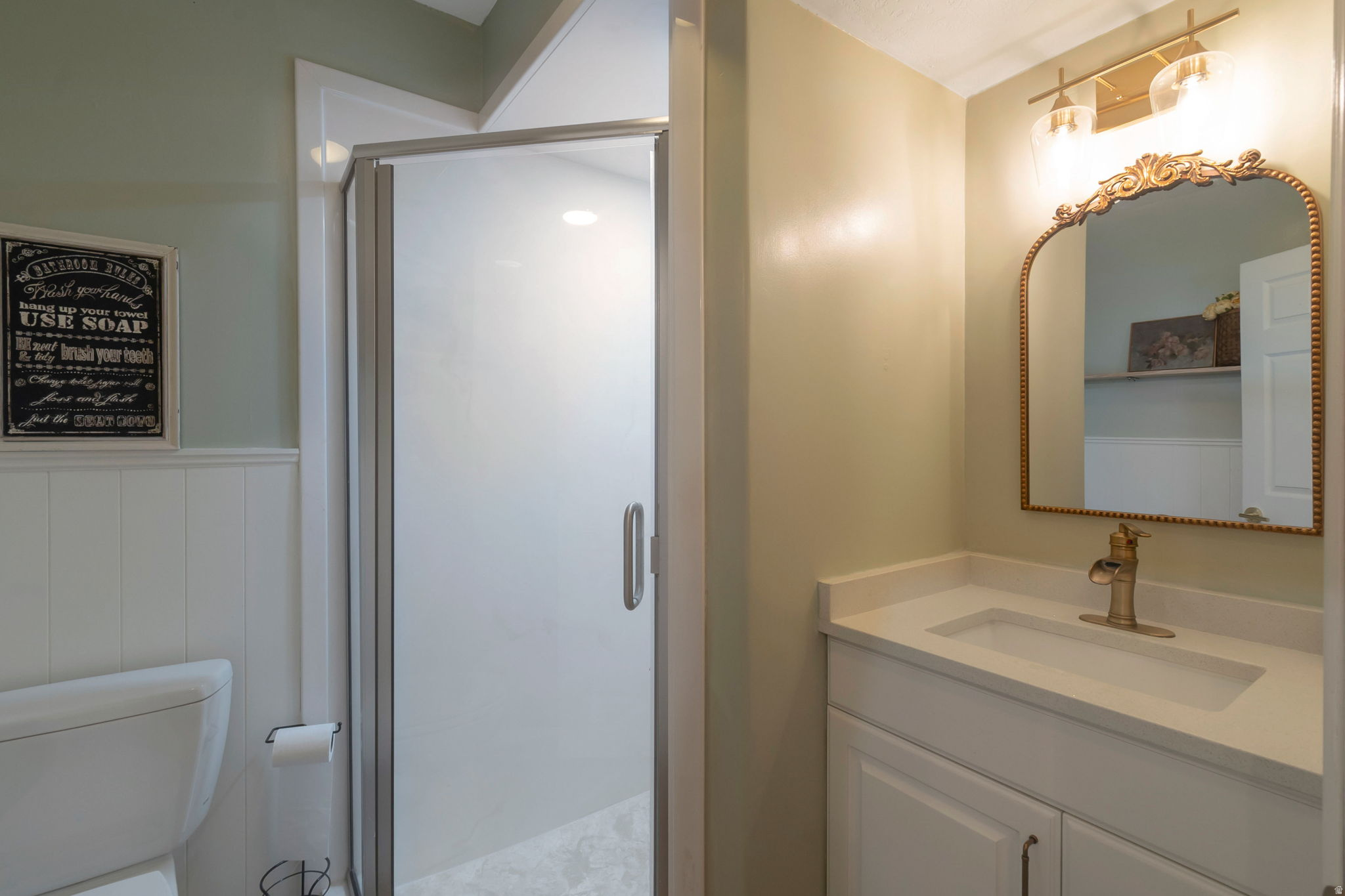 RIVER EDGE - Residential